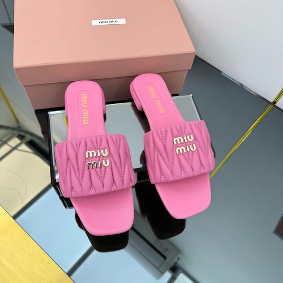 Miu Miu Sheepskin Sandals Soft Comfortable Anti-slip Sole Casual Footwear