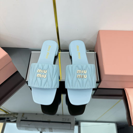 Miu Miu Sheepskin Sandals Soft Comfortable Anti-slip Sole Casual Footwear