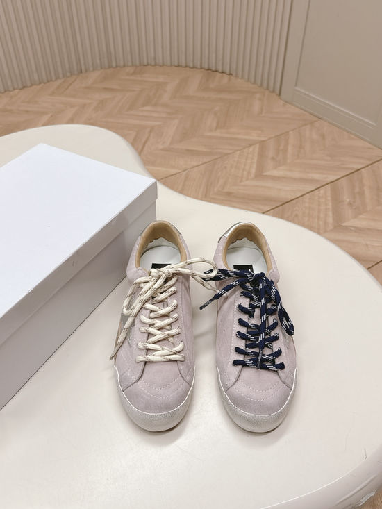 Golden Goose Vintage Style Distressed Casual Daily Trainers