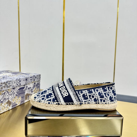 Christian Dior CD Classic Espadrille Flats with Comfortable Woven Sole