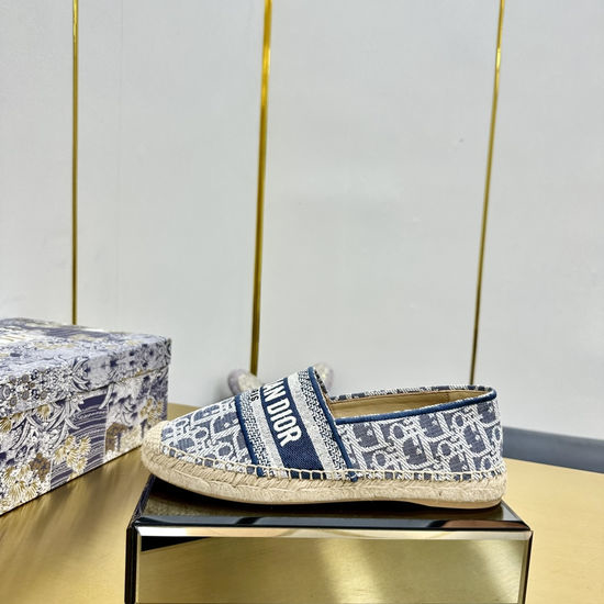 Christian Dior CD Classic Espadrille Flats with Comfortable Woven Sole