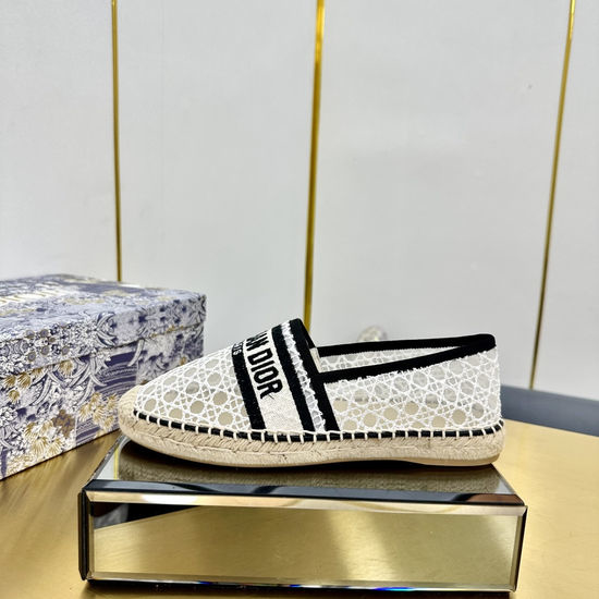 Christian Dior CD Classic Espadrille Flats with Comfortable Woven Sole