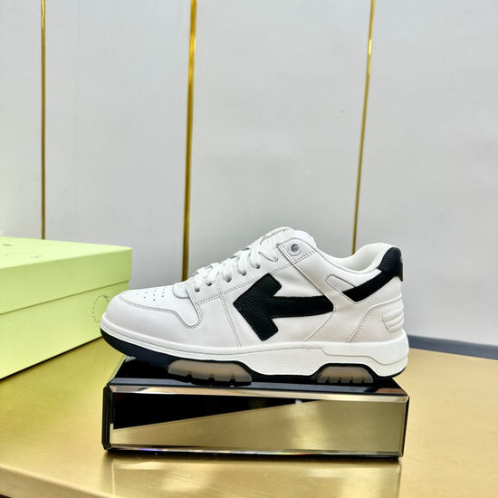 Fendi Color Block Casual Sneakers with Logo Design
