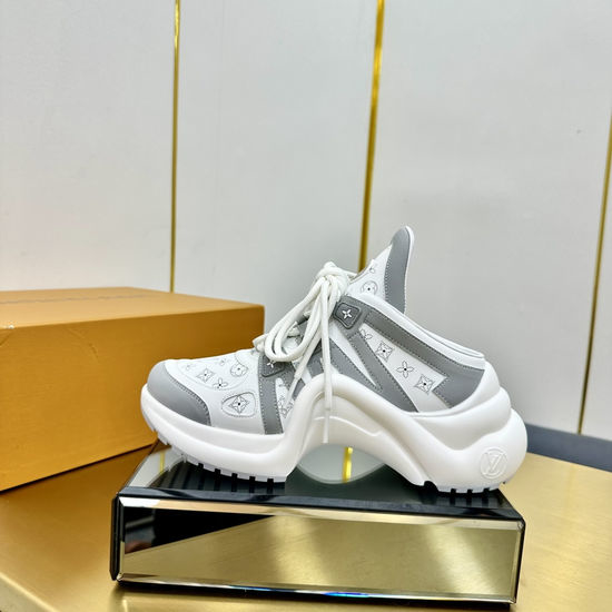 Louis Vuitton LV Trendy Wave Sole Casual Comfort Sneakers