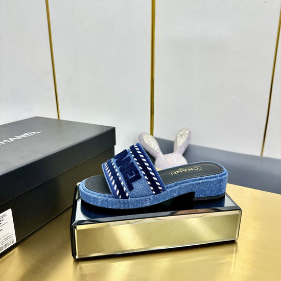Chanel Classic Logo Sheepskin Comfortable Casual Versatile Sandals