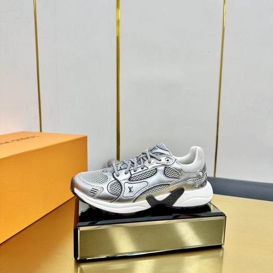 Louis Vuitton LV Breathable Casual Sneakers with Special Textured Upper