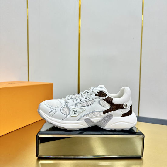 Louis Vuitton LV Breathable Casual Sneakers with Special Textured Upper