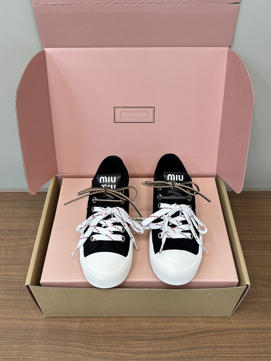 Miu Miu Embroidered Canvas Low Top Casual Shoes