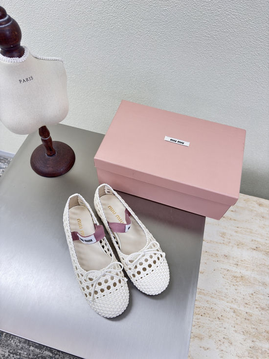 Miu Miu White Woven Flat Mary Jane Shoes Leather Sole