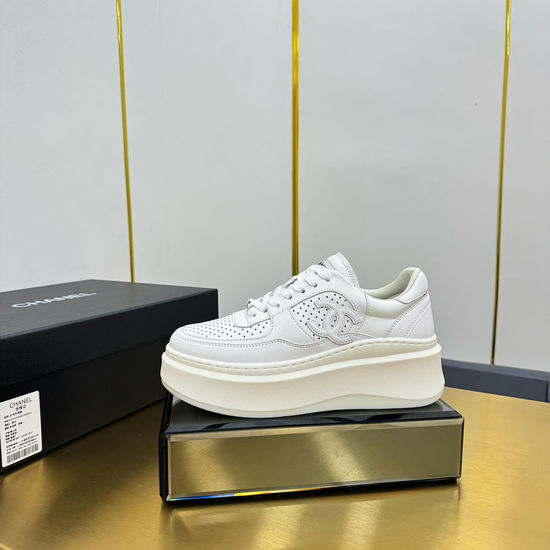 Chanel Classic Embroidered Casual Fashion Comfortable Sneakers