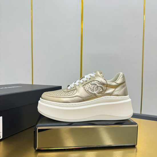 Chanel Classic Embroidered Casual Fashion Comfortable Sneakers