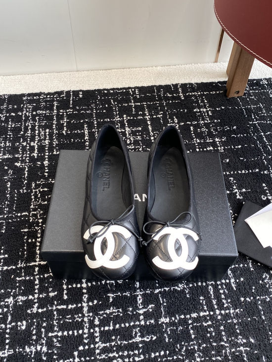Chanel Classic Stitch Decor Leather Ballet Flats Durable Sole