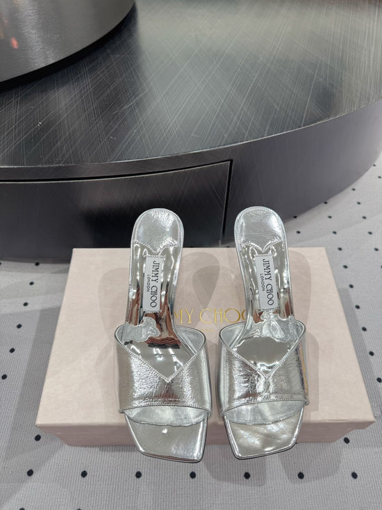 Jimmy Choo Silver Patent Leather Mid Heel Elegant Shoes