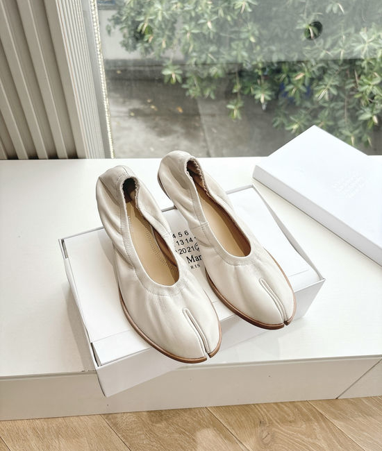 Maison Margiela Split Toe Leather Mary Jane Flats Comfortable Casual Shoes