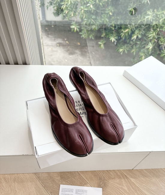 Maison Margiela Split Toe Leather Mary Jane Flats Comfortable Casual Shoes