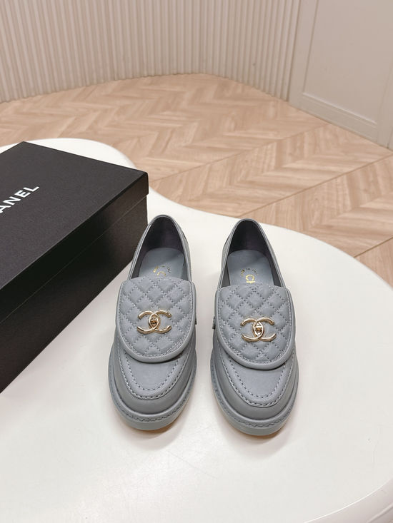 Chanel Elegant Buckle Decor Leather Loafer Mules Comfortable