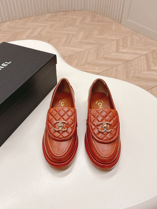 Chanel Elegant Buckle Decor Leather Loafer Mules Comfortable