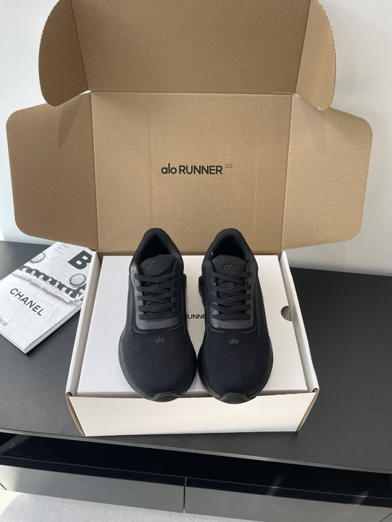 Alo Thick Sole Casual Running Shoes Lightweight Non Slip Comfortable