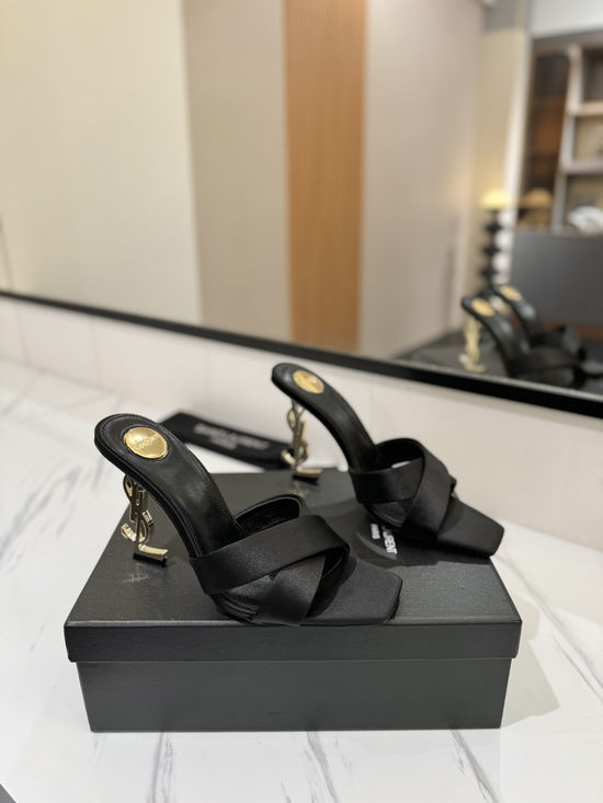 Yves Saint Laurent Patent Leather Silk High Heel Sandals With Logo Heel
