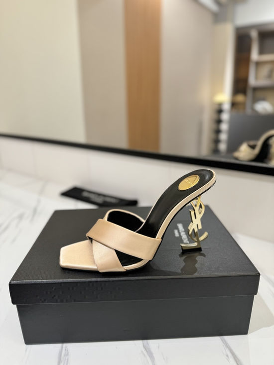 Yves Saint Laurent Patent Leather Silk High Heel Sandals With Logo Heel