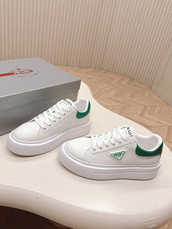 Prada Classic Casual Leather Sneakers Comfortable Lightweight Daily Shoes