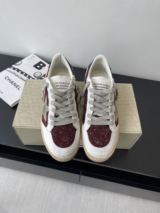 Golden Goose Casual Distressed Sneakers Comfortable Versatile Everyday Footwear