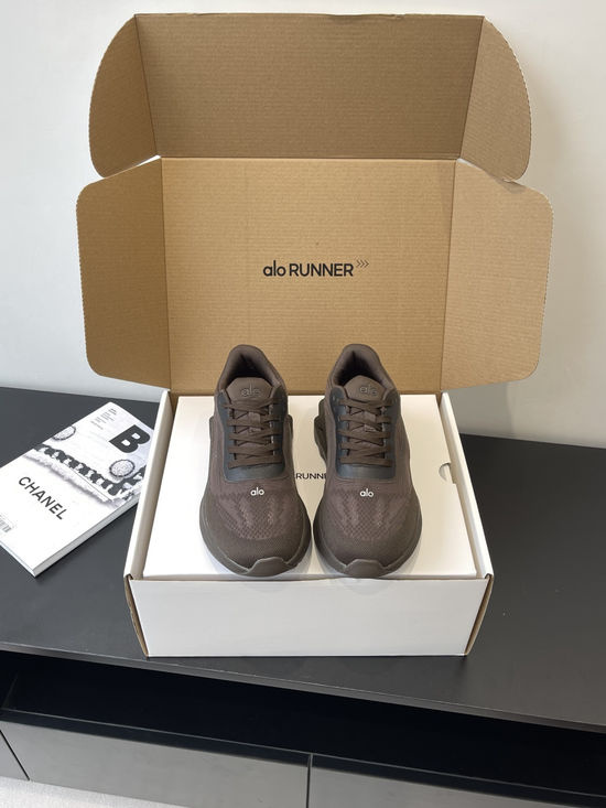 Alo Thick Sole Casual Running Shoes Lightweight Non Slip Comfortable