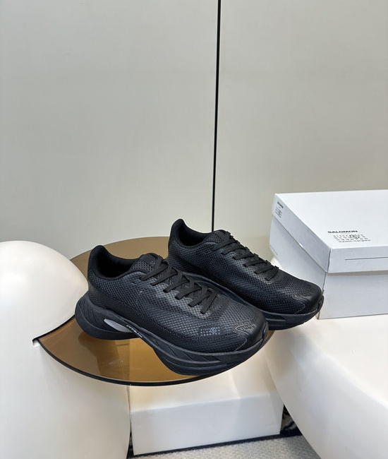 Maison Margiela Breathable Mesh Casual Sneakers with Non-slip Sole
