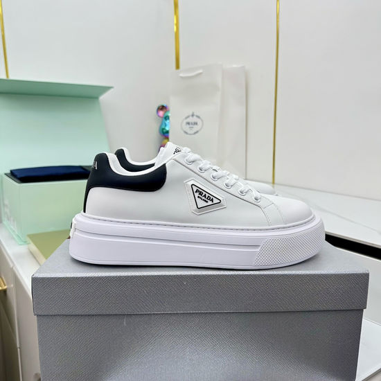 Prada Stylish Casual Chunky Sneakers Lightweight Comfortable Sole