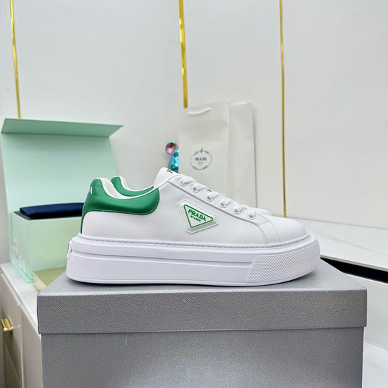 Prada Stylish Casual Chunky Sneakers Lightweight Comfortable Sole