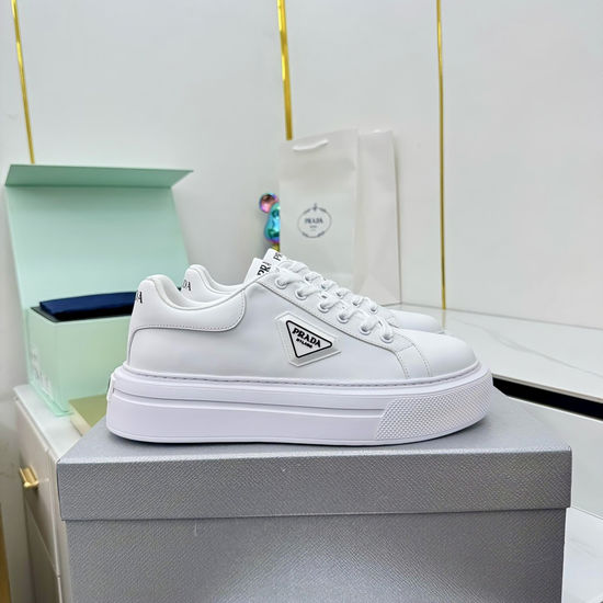 Prada Stylish Casual Chunky Sneakers Lightweight Comfortable Sole