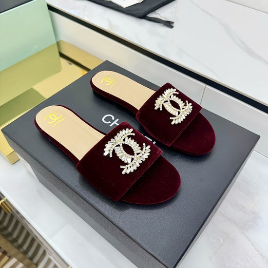 Chanel Classic Leather Slippers with Custom Logo Embellishment