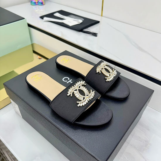 Chanel Classic Leather Slippers with Custom Logo Embellishment