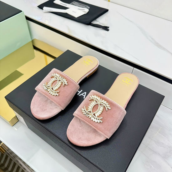 Chanel Classic Leather Slippers with Custom Logo Embellishment