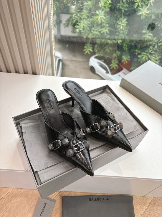 Balenciaga Studded Leather Ballet Flats with Comfortable Design