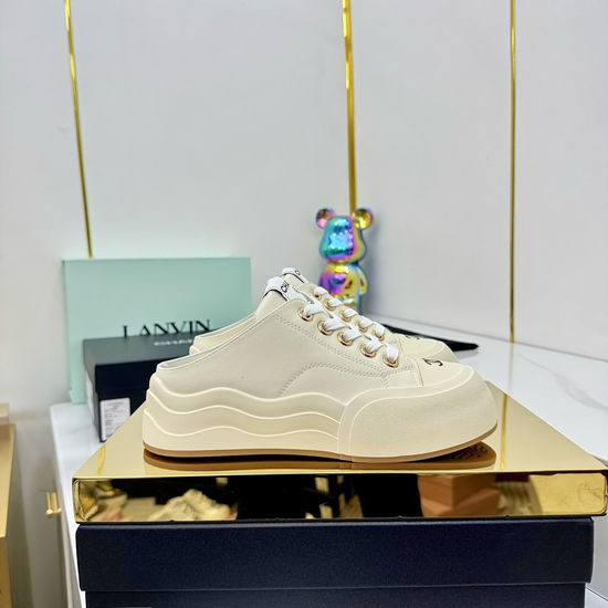 Chanel Two-tone Sheepskin Leather Casual Fashion Sneakers