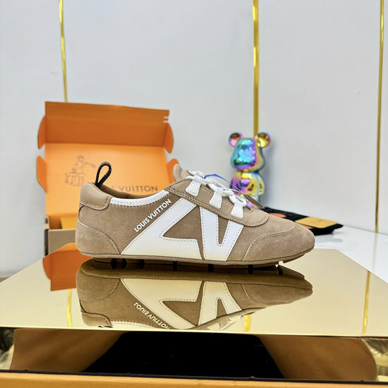 Louis Vuitton LV Retro Basketball Sneakers with Premium Cowhide Upper