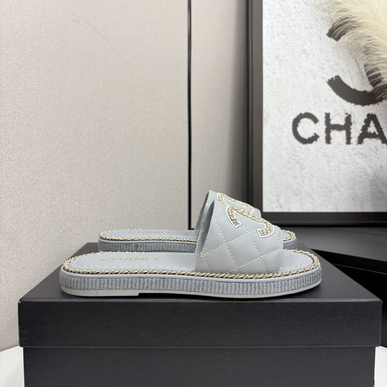 Chanel Premium Sheepskin Upper Slide Sandals Soft Lining Non-slip Sole