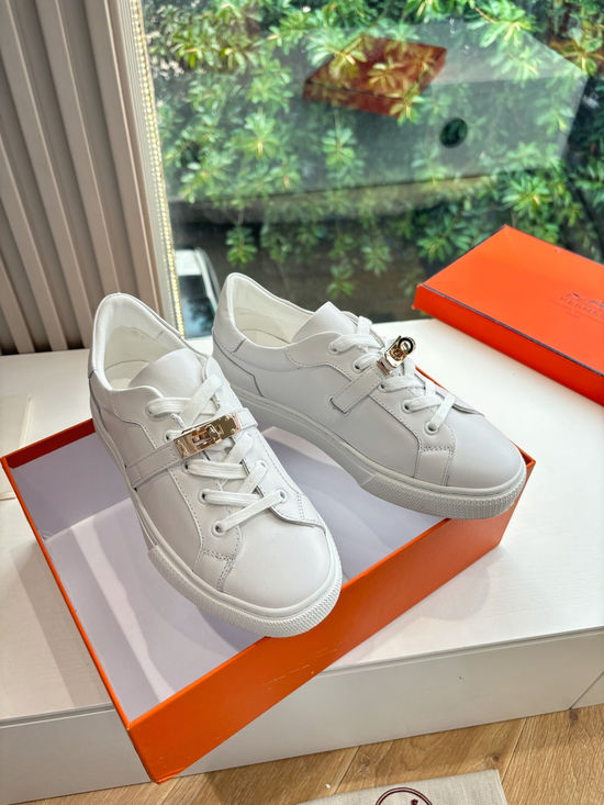 Hermes Casual Versatile Sneakers Soft Leather Lightweight Non-slip Sole