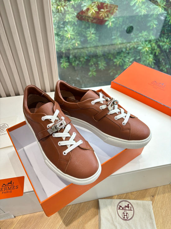 Hermes Casual Versatile Sneakers Soft Leather Lightweight Non-slip Sole