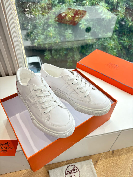 Hermes Casual Versatile Sneakers Soft Leather Lightweight Non-slip Sole