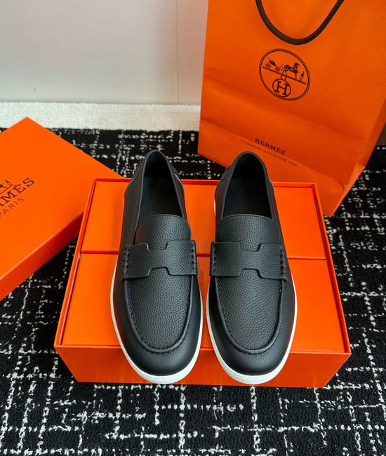 Hermes Classic Slip-on Loafers Soft Leather Upper Comfortable Sole