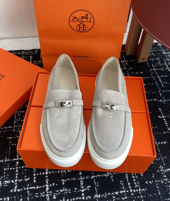 Hermes Classic Slip-on Loafers Soft Leather Upper Comfortable Sole