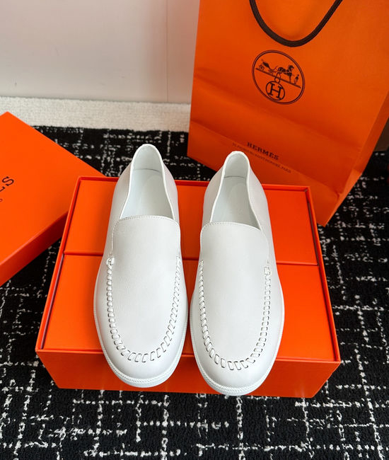 Hermes Classic Slip-on Loafers Soft Leather Upper Comfortable Sole