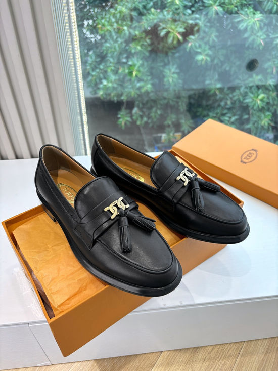 Tods Genuine Leather Loafer Style Boots Classic Comfortable Footwear