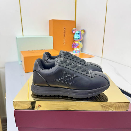 Louis Vuitton LV Trendy Casual Sneakers with Durable Rubber Sole