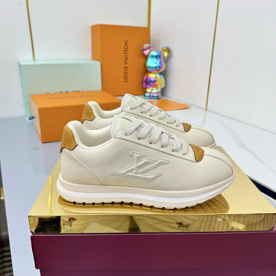 Louis Vuitton LV Trendy Casual Sneakers with Durable Rubber Sole