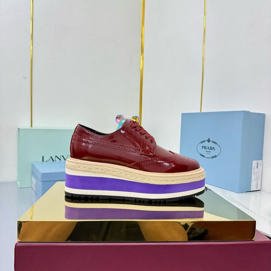 Prada Thick Sole Platform Shoes Height-increasing Comfortable and Durable