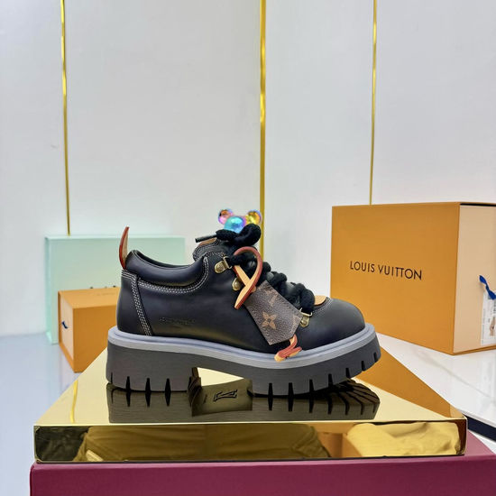 Louis Vuitton Premium Leather Lace-up Thick Sole Loafer Shoes Comfortable