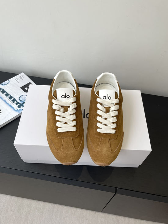 Adidas Classic Versatile Casual Sneakers Comfortable Non Slip Rubber Sole
